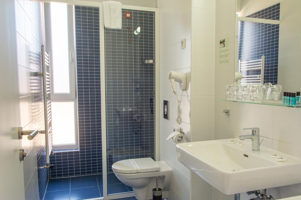 Hotel Delminivm Zagreb Extérieur photo